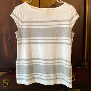 Liz Claiborne Short Sleeve Tee